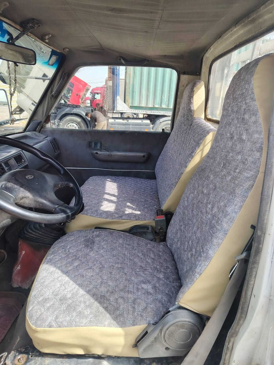 السلام عليكم
كيه حمل ٩٤ تك  قماره  ٨جنكال محرك وكير واكسل مكفول سنويه ٢٩ بغداد بسمي هزه جديده تخم تاير
كهرائيات كله شغاله ***********
السعر ٤٣ وبيها مجال بسيط
