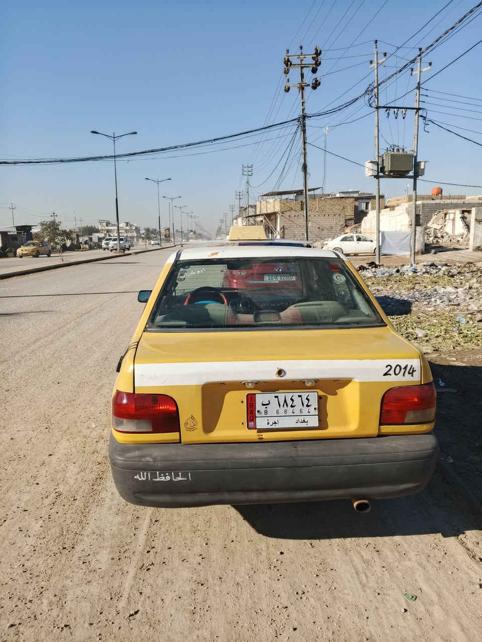 السلام عليكم سايبة للبيع موديل 12مكينه وكير خير من الله هيئه وغرامات مصفرة ارقامه انكليزية كامله باقية بس على استلام اللوحات سنويته انكليزي موجودة تحويل مباشر مكانه حله سعر 25وبيه مجال غير متواجد على الفيس رقمي ***********
