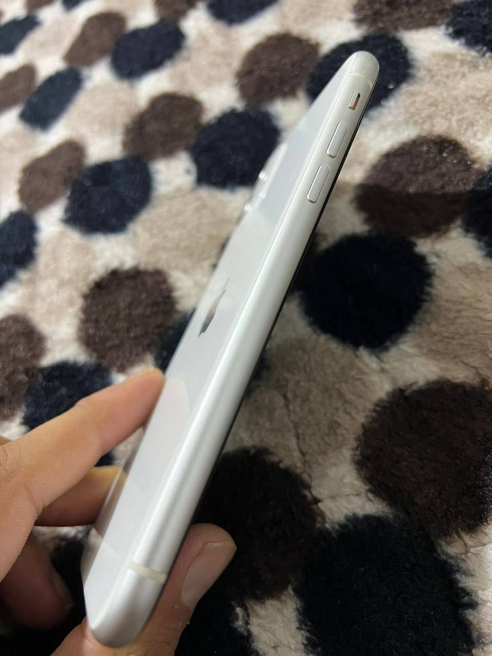 11 عادي اذكره 64 جهاز مكفول كفاله عامه لونه مميز جهاز كلش نضيف يوجد توصيل لكل العراق السعر 300 وبي مجال الاستفسار ***********
