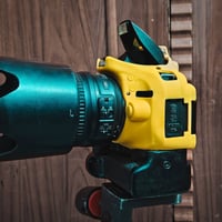 نيكون D7000 • عدسه 18-105 • سوني Z