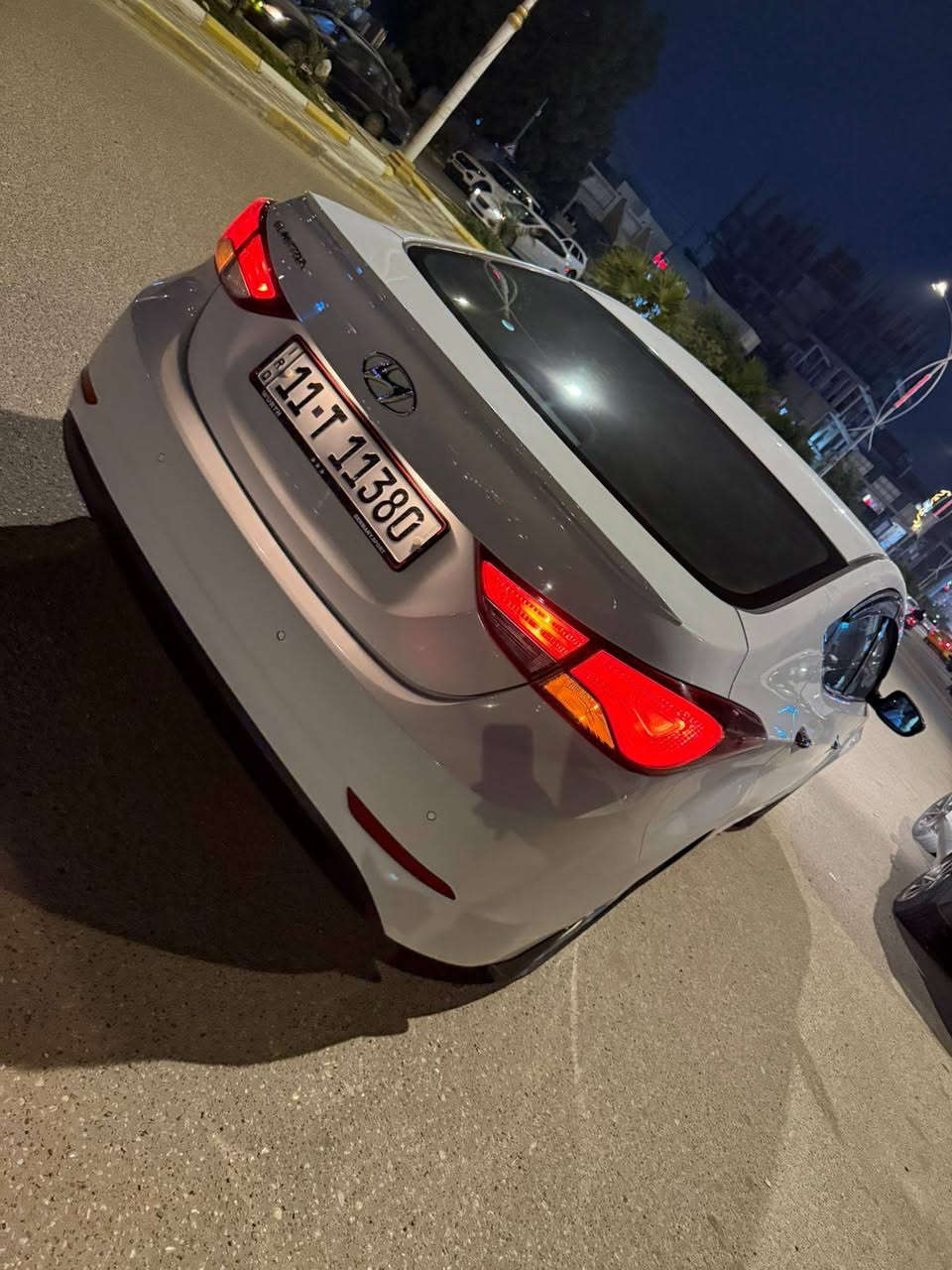 سلام عليكم سياره البيع كفاله عامه سياره جديده سياره فول موصافات 1/1رقم بغداد سياره كير محرك حداده 100/100سياره زيرو على وضع الشركه محرك 1800 مكان السياره البصره سعر خاص وبخدمت الشراي وهاذ رقمي ***********
