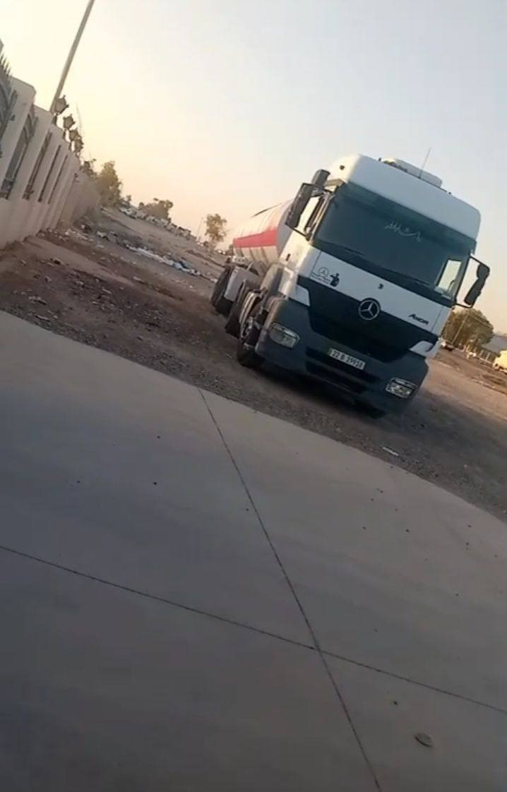 السلام عليكم اكسور صهريج كامله ع شغل طوناج جي بي اس مكفولة كفالة عامه كير محرك اكسن شاصي رقم اربيل انكليزي مكانها اربيل
السياره تشتغل 
رقم راعيها
‏‪***********‬‏
‏‪***********‬‏
