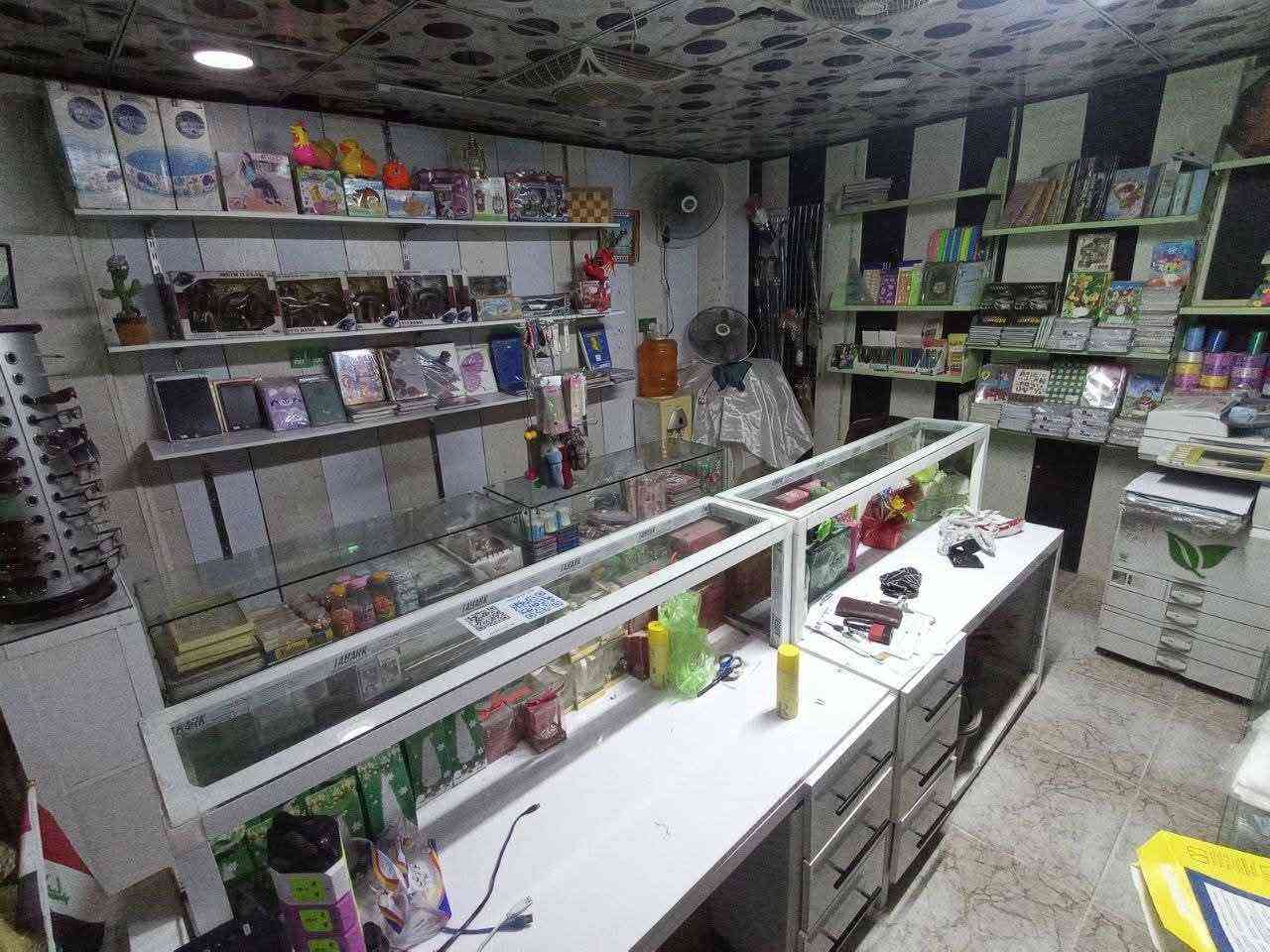مكتبة متكاملة سعرها شلع ٤مليون وبيها مجال
مكانها الحر ع الشارع ومقابلها أربع مدارس وقريبه أيضا ع مركز شرطه ومرقد الحر مجاور دائرة المجاري
ايجارها ١٢٥
محتوياتها
اربع طابعات
ثنين كبار وثنين زغار
ميوزه ثنين كبار
خمس جامخانات
براد ماء
٦رفوف خشب
رفوف حديد
مستلزمات كاملة غير مجروده من قرطاسيه ودفاتر وهدايا واكسسوارات
وايضا فيها خط مولده
للاستفسار الاتصال على الرقم
*********** كربلاء, العراق
