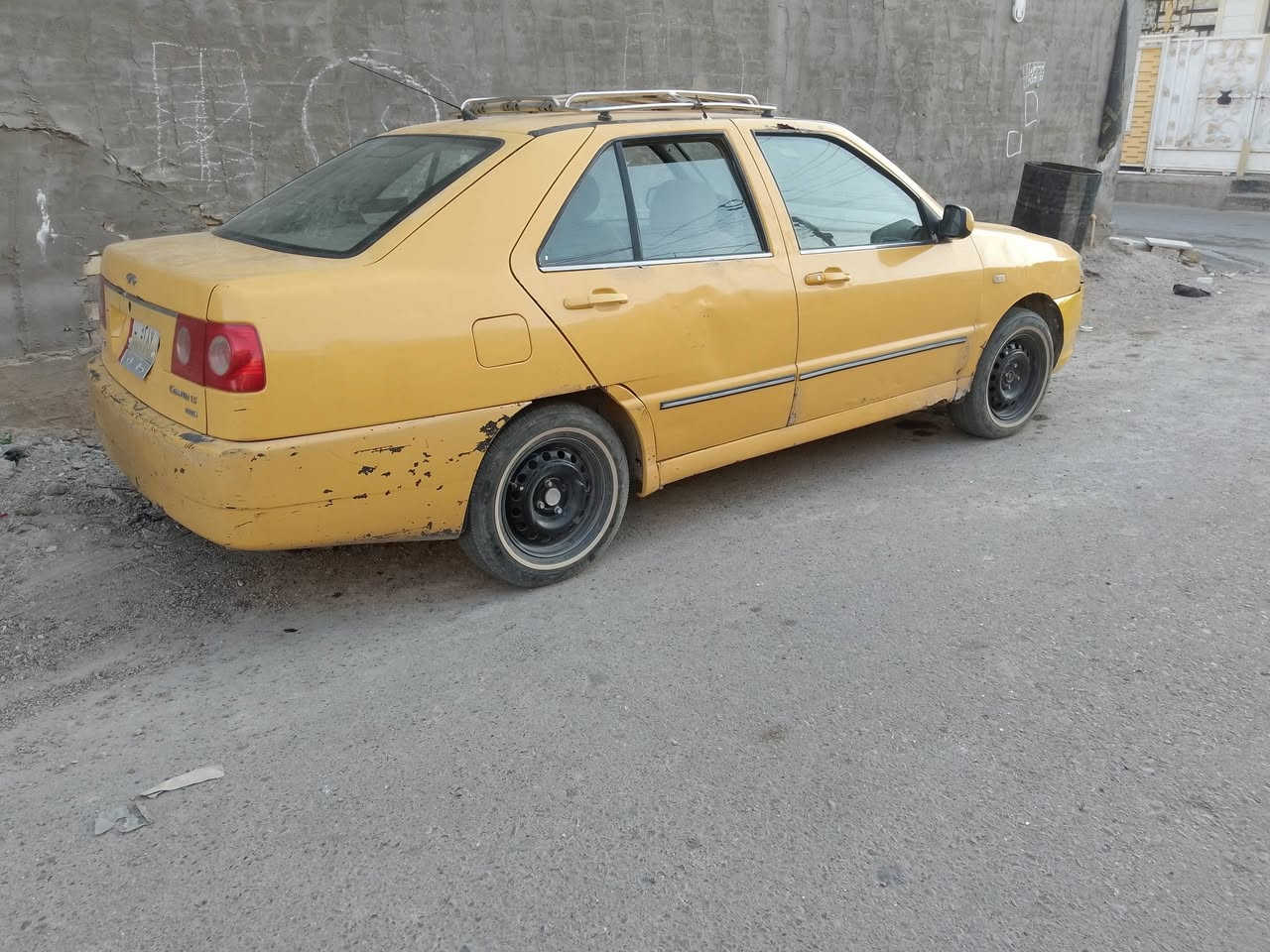 للبيع سعرهه10و بيهه مجال للاتصال ***********
