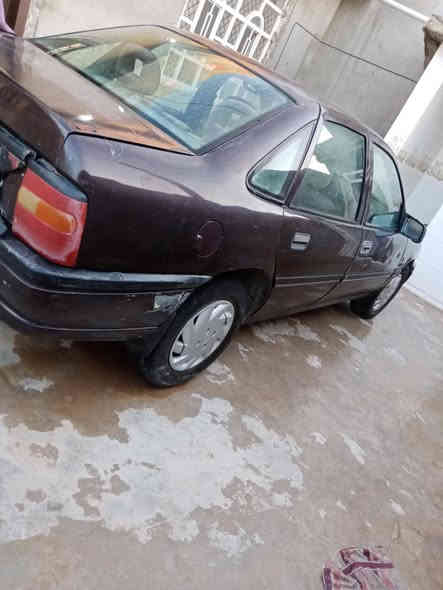 اوبل فيكترا موديل 93 حجم 18 رقم ديالى سنويه لحد 27 محرك كير شرط تحويل مباشر السعر 37 وبيها مجال رقم الهاتف ***********
