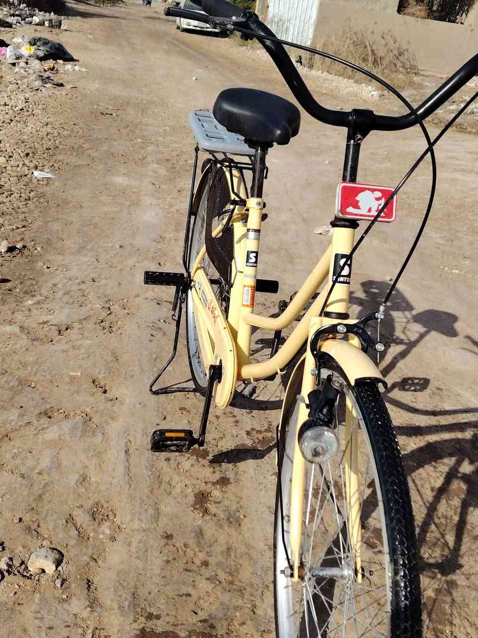 سلام عليكم
باسكل للبيع مديل 2021 نضيف هوه وغراض وياه. 
كاسحه
مساطر ضوه رماش نشره
سعره 130 وبي مجال ***********
