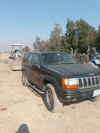 شيروكي • ١٩٩٦ • محرك ياباني ٢٥٠٠