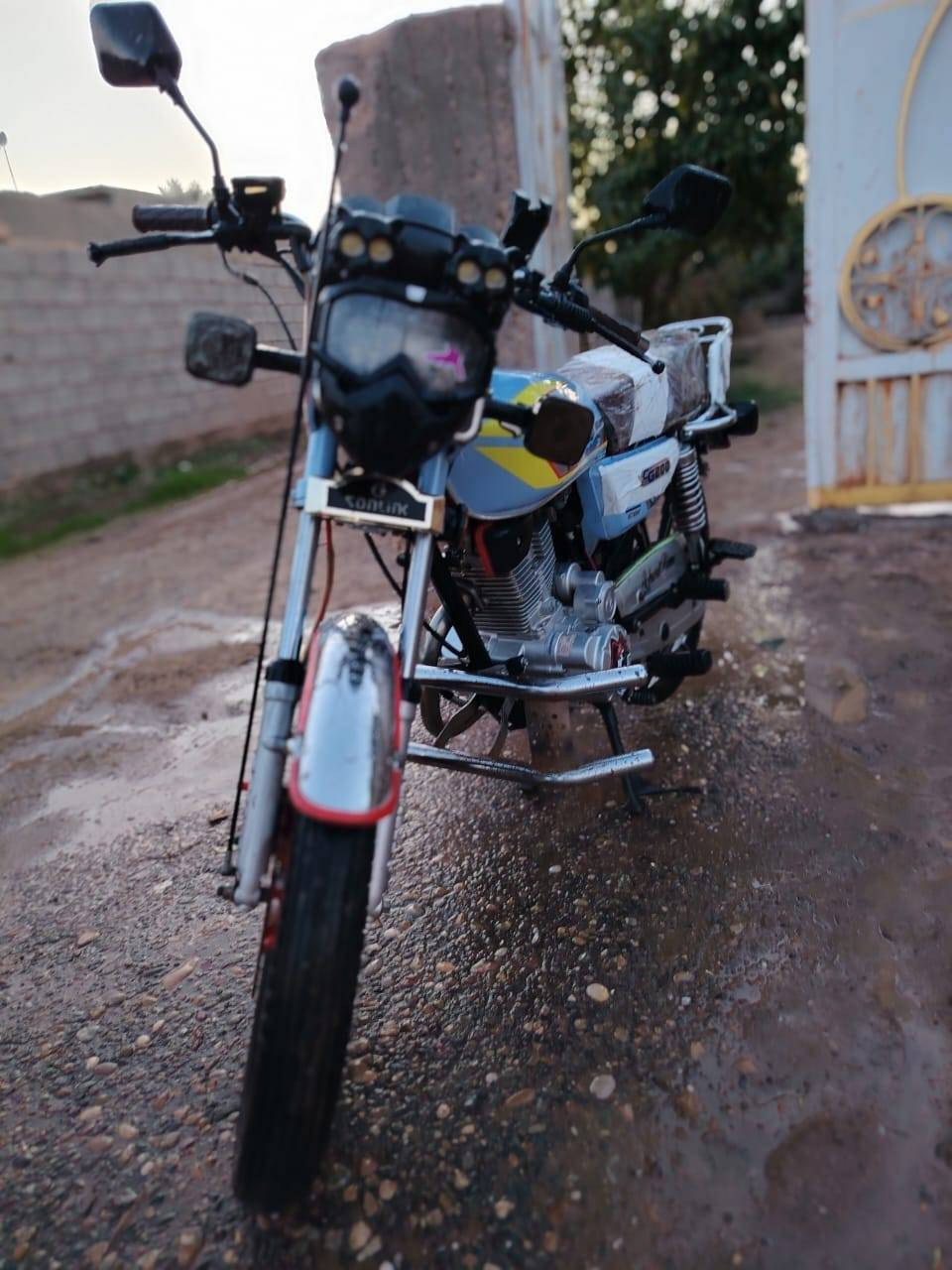 ايراني 24مراوس حسب الغناعه اب امزت شعندك نزل
#***********
