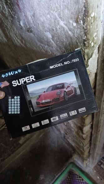 السلام عليكم غراض سيارة ليفان. 620 للبيع كلهم ب 50 قفل بكلايت اصلي امرايات وحدة مفطورة وحده جديدة مع شاشه لمس يعلك مكاني كربلاء ***********
