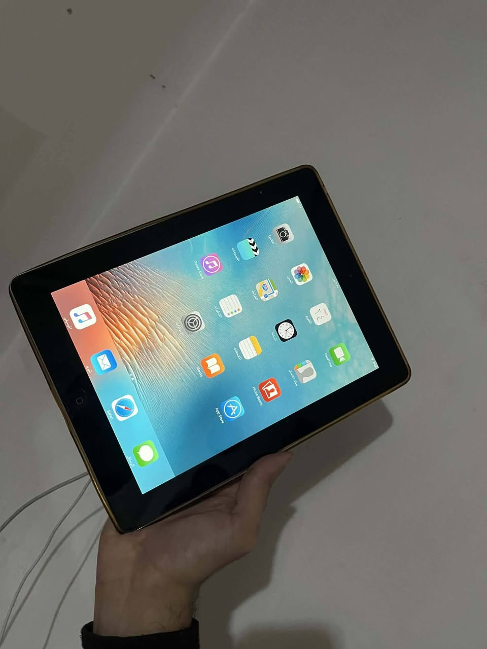 ايبادات  ايفون2  مع الحافظات وكيبل واحد   سعرهم ال2 ب80 ابيعهن ثنينهن.


**إذا كنت صاحب هذا الإعلان وتريد حذفه لأي سبب، رجاءا أرسل رسالة إلى الدعم الفني**