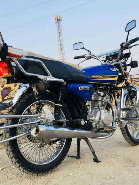 ماطور للبيع 2021 محرك مفتوح 
السعر 500 وبي مجال 

والاستفسار ع رقم 
***********
مگان ابو ماريا
