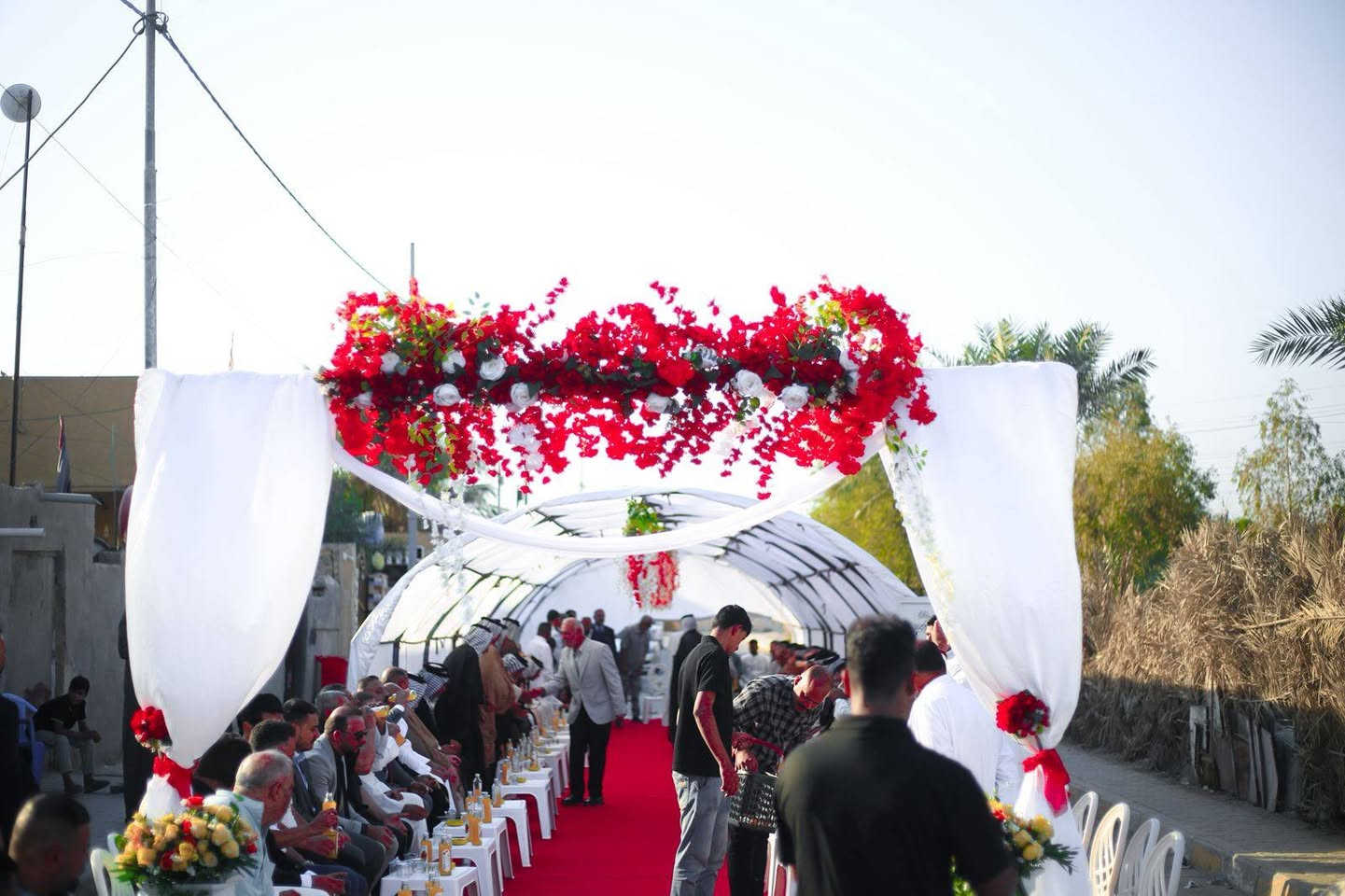 خليك ويانا الك الصافي
الرتب مشيتك ونجهزها باحلى صوره 
***********
