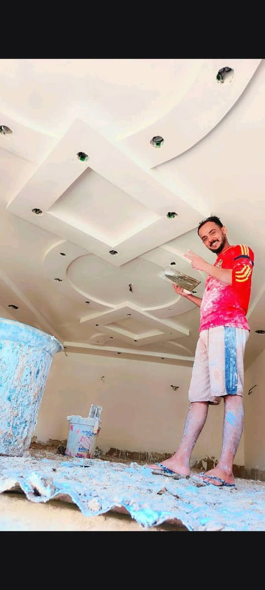 سلام عليكم هاذا عملي في بغداد كادر كامل ***********
