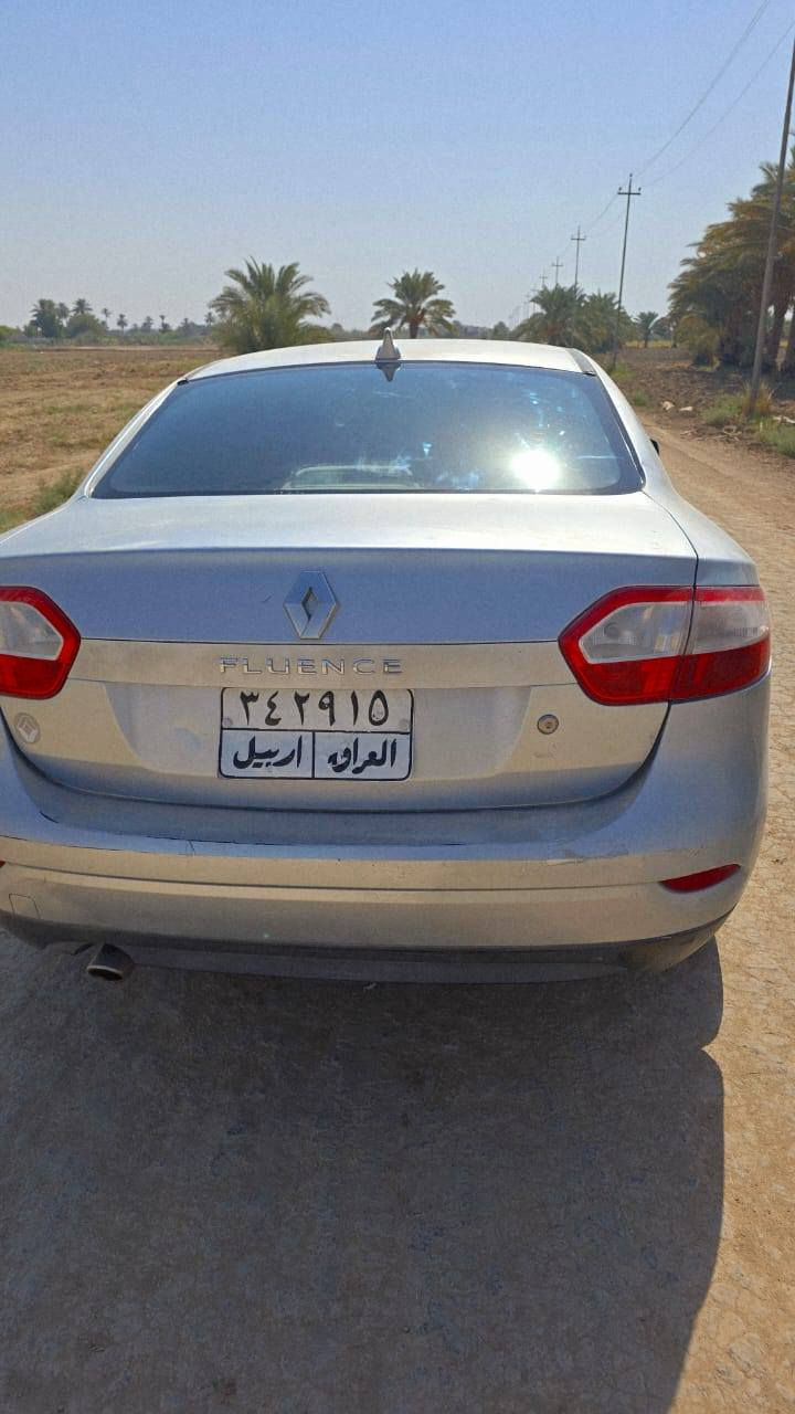 سلام عليكم رينو فلونس موديل 2012  كوري سياره رقم اربيل سنويه ساقطه باسم شركه تريد تحويل تريد وكاله سياره جاهزه من مكينه كير خير من الله حداديه جديده تخم تاير جديد  سياره جاهزه مابيها كل نقص بس بيها فقط جراد بسيط بلبنيد والقماره سياره مكفوله قماره شواصي تكم السعر 40وبيها مجال بسيط مكان السياره الديوانية  رقم ***********
