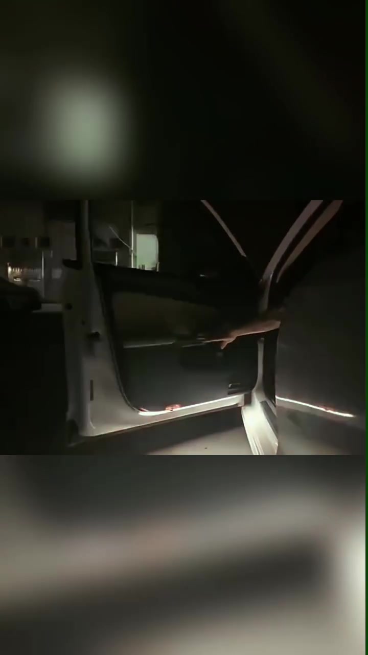 إضاءة Led ترحيبيه وتحذير
مناسب لجميع انواع السيارات
سهله التركيب دون الحاجه إلى فني
جوده عاليه
نمط الاضاءه Flash style
مقاوم للماء بمعيار ip68
قم بتوصيل السلك الأحمر بالقطب الموجب والسلك الأسود بالقطب السالب
سعر 15،000 الف دينار فقط
توصيل 5 لجميع محافظات العراق 🇮🇶
بغداد ب3
 #سيارات #ليد #اكسسورات


**إذا كنت صاحب هذا الإعلان وتريد حذفه لأي سبب، رجاءا أرسل رسالة إلى الدعم الفني**