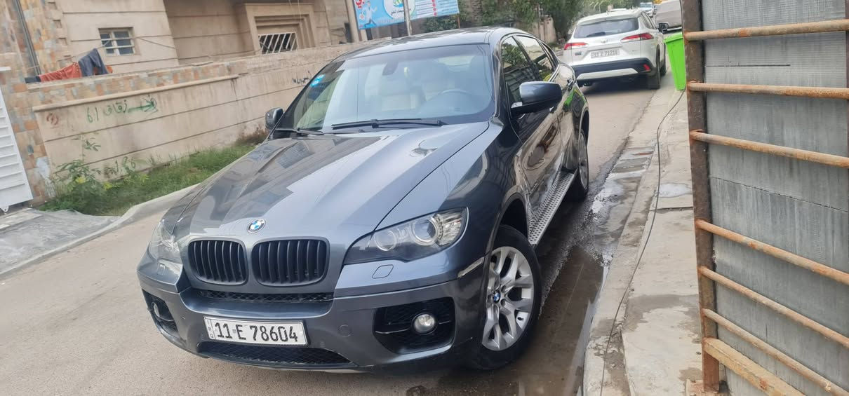 السلام عليكم x6محركها ٣٥٠٠ المحرك بي مشكله ابيع كايم الكيرشغال وتخم تاير جديد وبدون حادث بس الجاملغات مبدله ومصبوغه السعر ١٠٥ والسيارة تسوى بس مالي خلك التصليح مكانها الغزالية تلفون ***********
