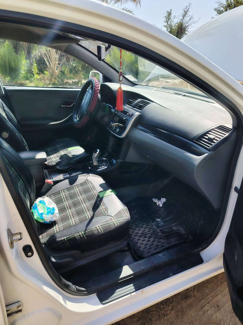 اسلام عليكم سايبا اريو موديل 2018
سياره خير من الله مكفوله من الصبغ وتبديل بس شويه بارد بجاملغات الكدام اصلن ممبينات كير اوتماتك مكينه وظع شركه تدفه تبريد حداديه كدام ولوره جديده تخم تاير جديد سنويه 2029تحويل مباشر سعر 65 سياره موجوده في كربلاء  ***********
