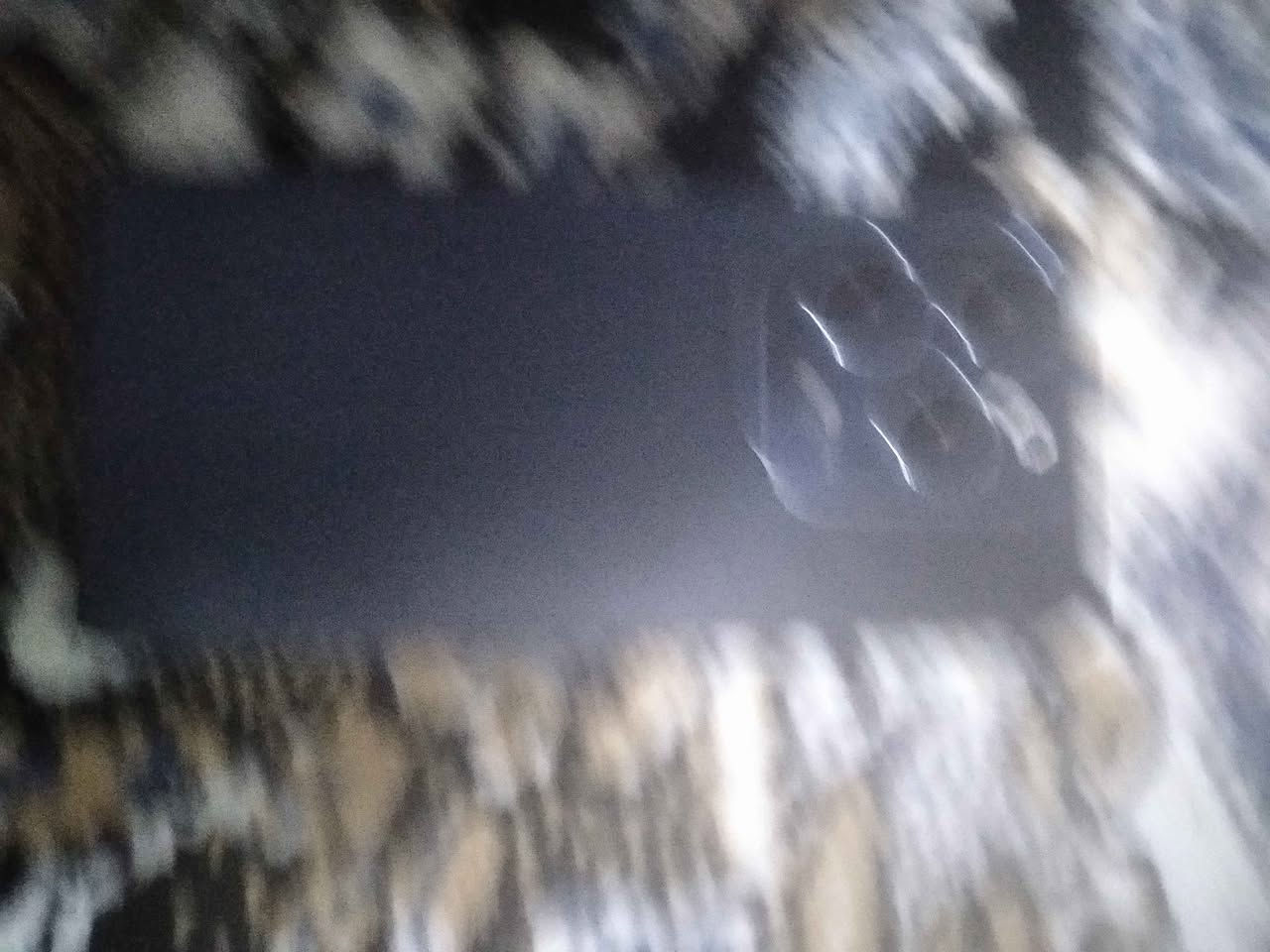 السلام عليكم جهاز للبيع ذاكرته ٢٥٦ 
بس بي هذي الفطور البشاشه الجهز شغال وطبيعي على الخير سعره ٧٥قفل لاتعامل مكاني حله بكرلي لاوله *********** حلة, بابل
