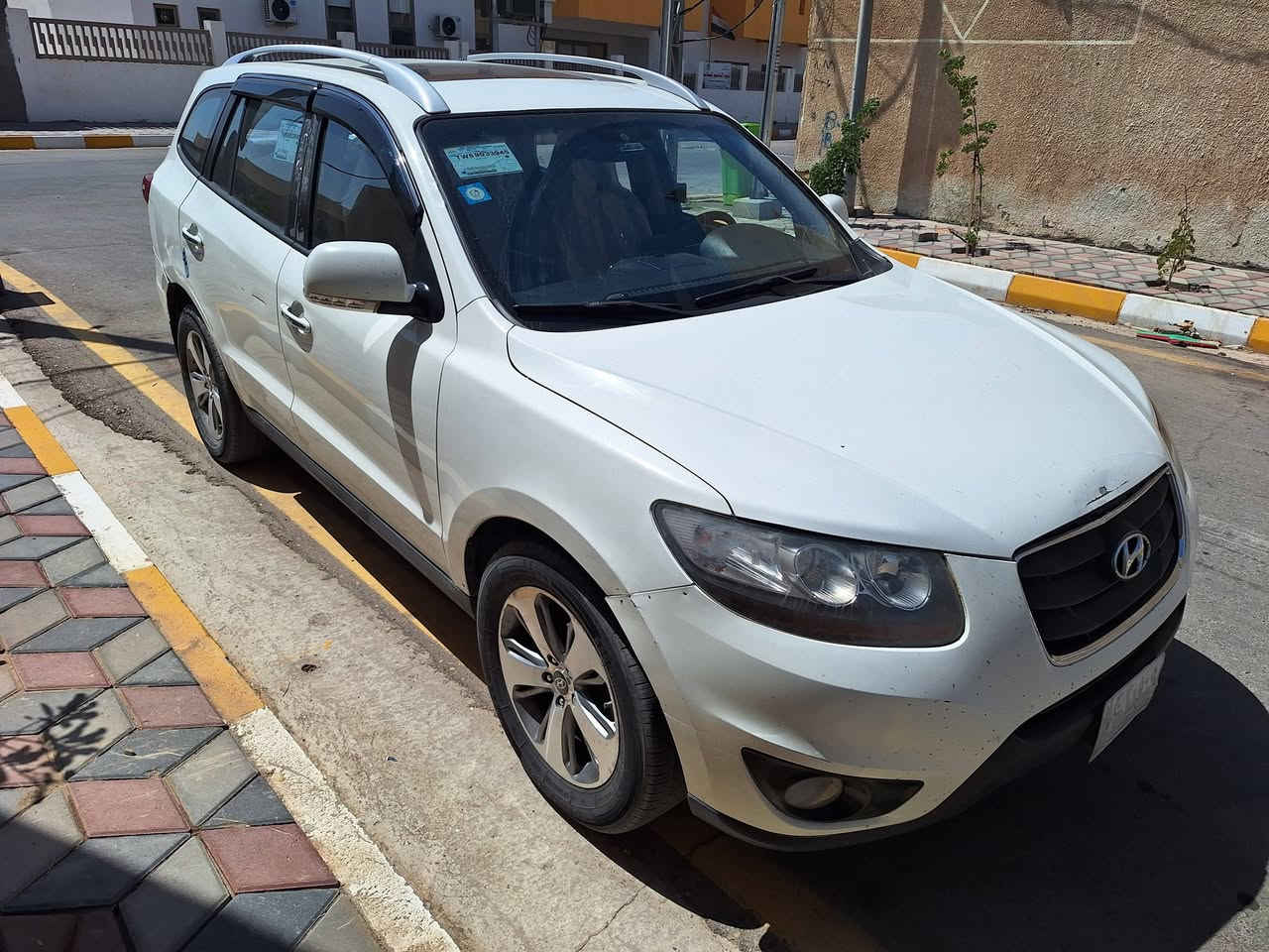 السلام عليكم سنتافي ٢٠١٢ خليجي  بصمه فتحه كشن كهرباء فول موصفات رقم بغداد تحويل مباشر ماشي ٢٠٠ مكينه مكفوله كير تبريد٣قطع  حداديه بيه قطعتين صبغ جاملق امامي وجاملق خلفي بدون داخل  مكينه ٦ سلندر  ٧ راكب السعر ١٥٠ مكلف بالنشر ***********  اياد رقم صاحبة ابو صميم اللامي
