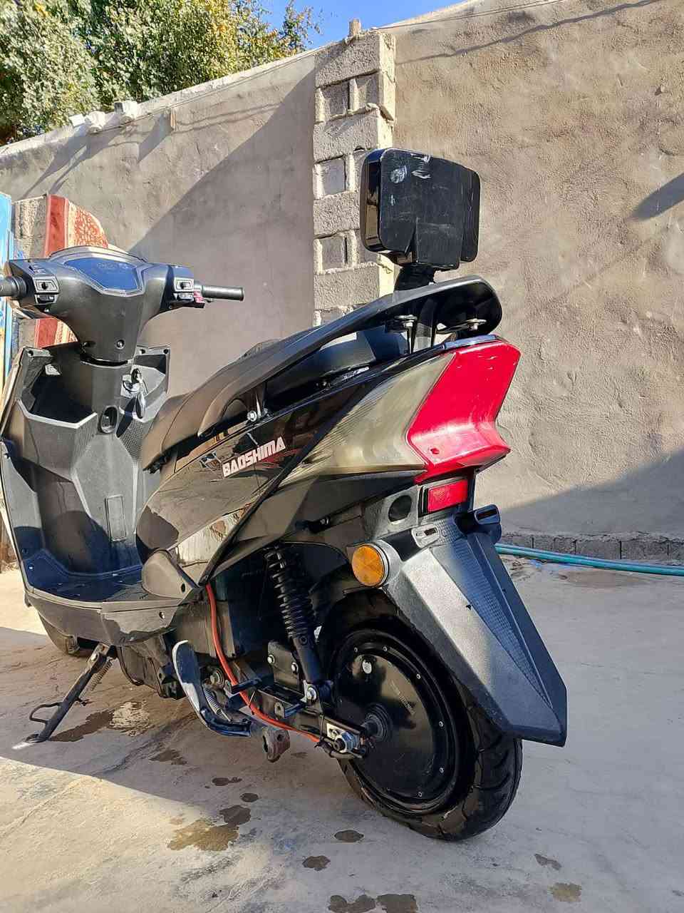 للبيع دراجه شحن نظيفه جدآ شغاله كهربائيات كله نقص بس بطاريات ومبدل عقل السعر
375 وبيه مجال

***********
