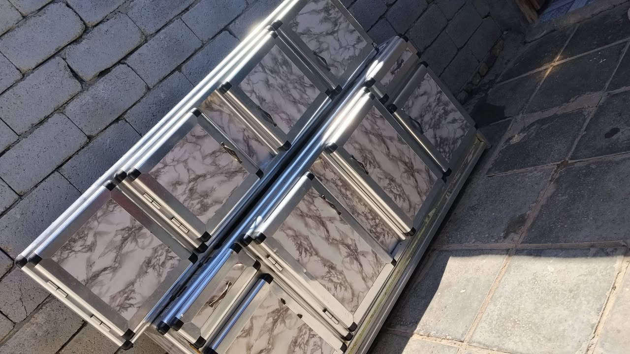 صباح الخير  كاونتر سنك اومعلق المجرات ملغيه سعره 125 ديوان كامل نقص دوشك عوزه ترتيب 50  ديلاب دبل نضيف كلش سعره 50 العنوان الشطره الفتاحيه ***********
