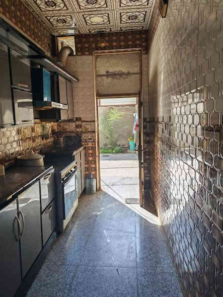 دار زراعي للبيع 
منطقه حي الشهداء الاول 
مساحه 100م واقع حال 140م 
شارع 15م 
يتكون البناء من طابقين 
الارضي غرفه + استقبال +مطبخ + صحيات 
بناء مسلح 
الثاني غرفتين مع صاله بناء عكاده
السعر 62 مع المجال 
للاستفسار اكثر مراسله الصفحه 
او اتصال ابو احمد 
***********
***********
