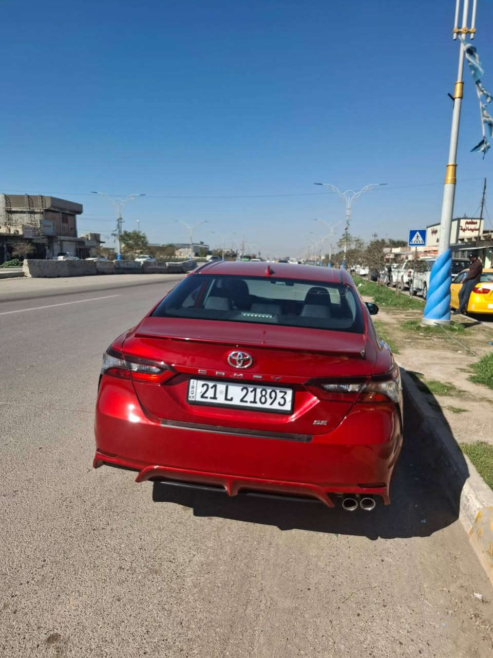 للبيع كامري 22اس اي امركي رقم شمال بسمي صور الحادث بلمنشور سياره جديده وخير من الله للبيع فقط سعر 205ورقه العنوان ديالى ***********
