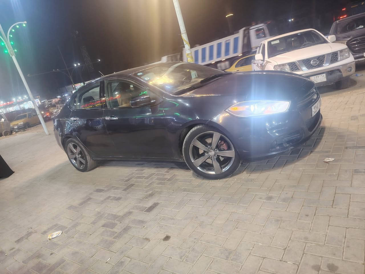 دارت 2014 امريكي
3 قطع صبغ كير مكينه تبريد كفاله حداديه جاهزه تحويل مباشر السعر 59 عليه غرامه 600 على المشتري رقم الهاتف ***********

