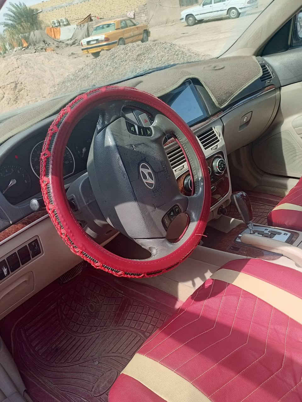 سلام عليكم 
سوناتا 2006رقم بغداد راعيها يمي تحويل مباشر مكينه 6 
مكينه كير كفاله تخم تاير جديد بيها جاملغ السعر 89 وبيها مجال مكانها ناصريه سوك الشيوخ 
كامره تبريد ثلج بصمه ابواب 
***********
