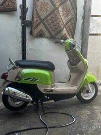 بوليس للبيع كابريتر نكره سلف وهندر بكل وكت كلشي شغال اشاير عالي ناصي  ...