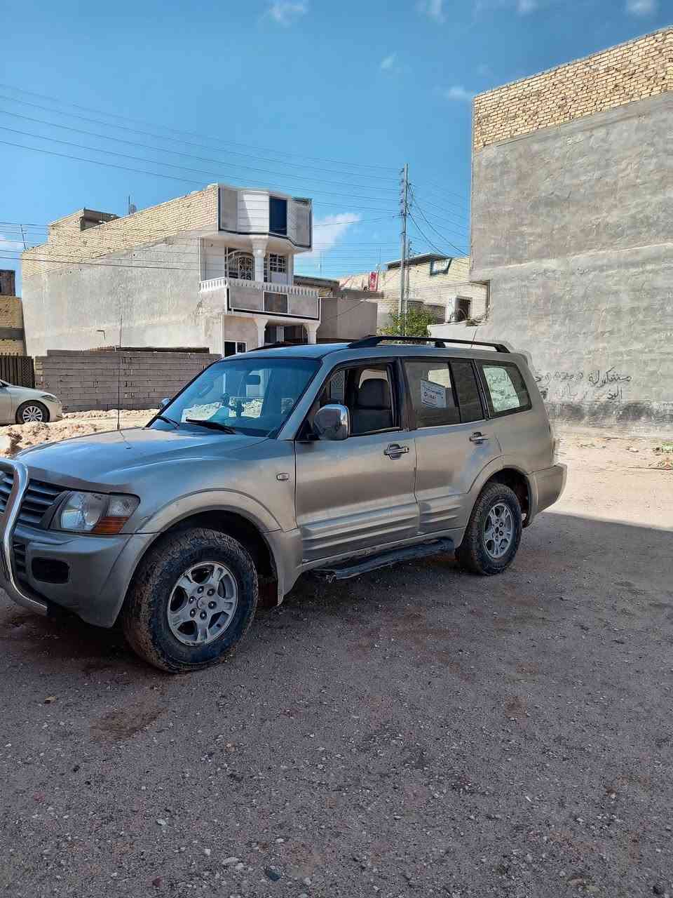 سياره للبيع باجيرو موديل 2001 رقم بصره الماني
ماكينه وقير فيفتي جدد 3000 حداديه نظيفه
السعر 68 وضيها مجال بيع ومراوس حسب القناعه
مكاني كربلاء ***********
