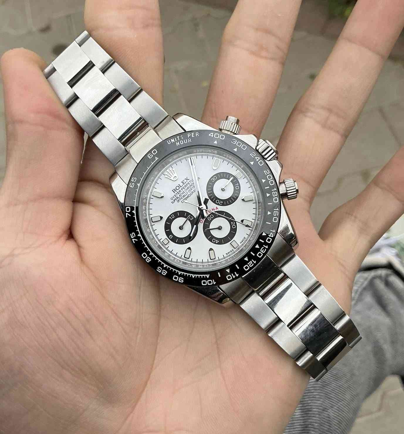 السلام عليكم ساعة رولگس دايتونا باندا
اوتوماتيك باله نظيف جدا
سناتر مواصفات عديدة
مفاتيح بحرية
عقارب وارقام لامينوس
قطر 41
مختومة بالكامل
120 الف


**إذا كنت صاحب هذا الإعلان وتريد حذفه لأي سبب، رجاءا أرسل رسالة إلى الدعم الفني**