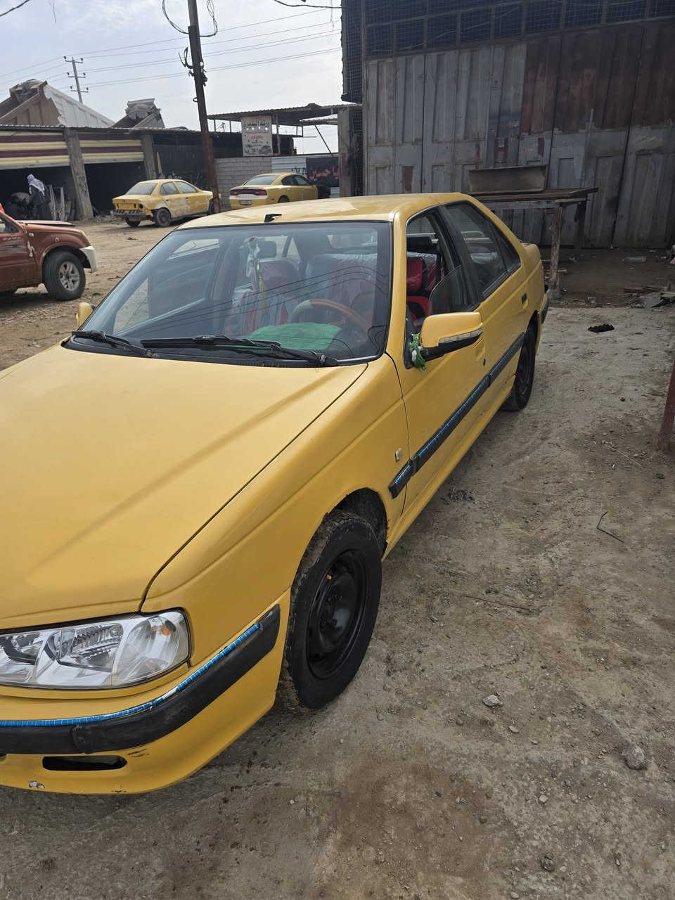 سلام عليكم بيجو بارص 15مكينه وكير وتبريد شغال غرفه جديده بيع او مراوس حسب القناعه سعرها 45وبيها مجال
***********
