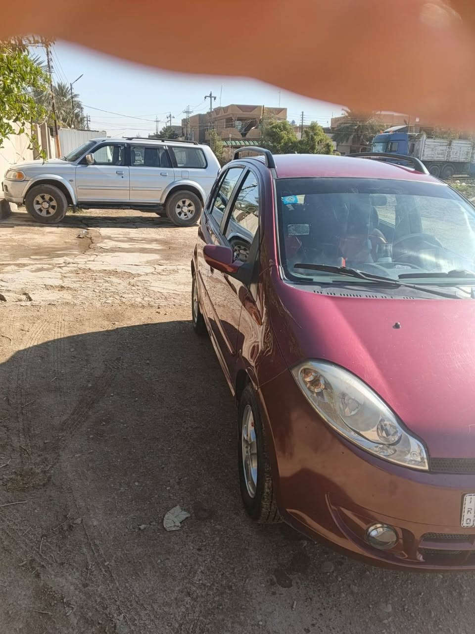 سلام عليكم 
للبيع سياره شيري اكس وان X1 موديل 2013 لون موروني

ماشيه 60الف مابيها صبغ تخم تاير جديدد محرك  صافي  كير كهربائي نظامين الرقم انكليزي السنويه بسمي تحويل مباشر مابيها اي غرامات مكفوله من كلشي فول حساسات شغاله السنويه السنه 2030 محركهاا 1300 رقم الهاتف ***********
