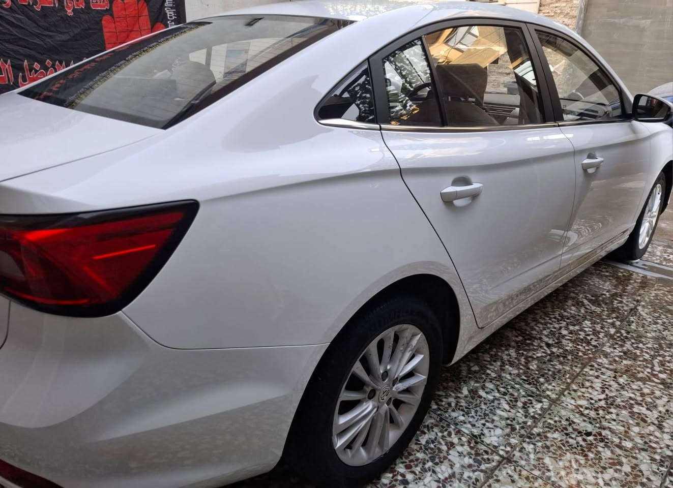 موديل 2023
ماشيه 38
العنوان بغداد 
السعر:85
رقم الهاتف:***********
