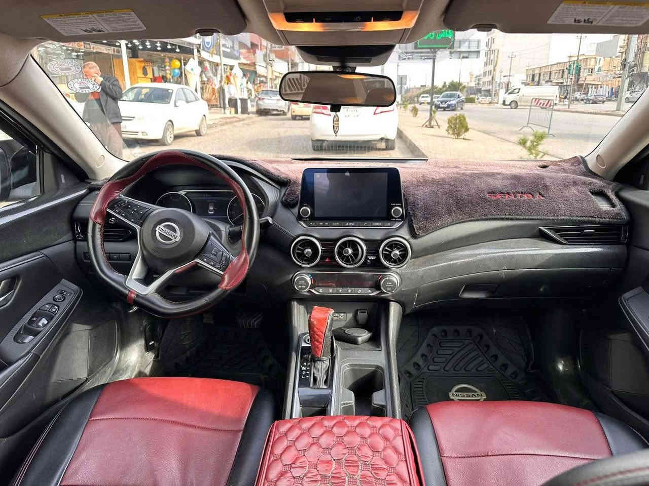 نيسان سنتره 
موديل 2021
مواصفات SV
صبخ فقط بونند بيدون دواخل 
كير محرك شرط 
سياره بسمي 
سعر 127 مجال 
مكان عقره 
رقم بي وتساب *********** دهوك, العراق
