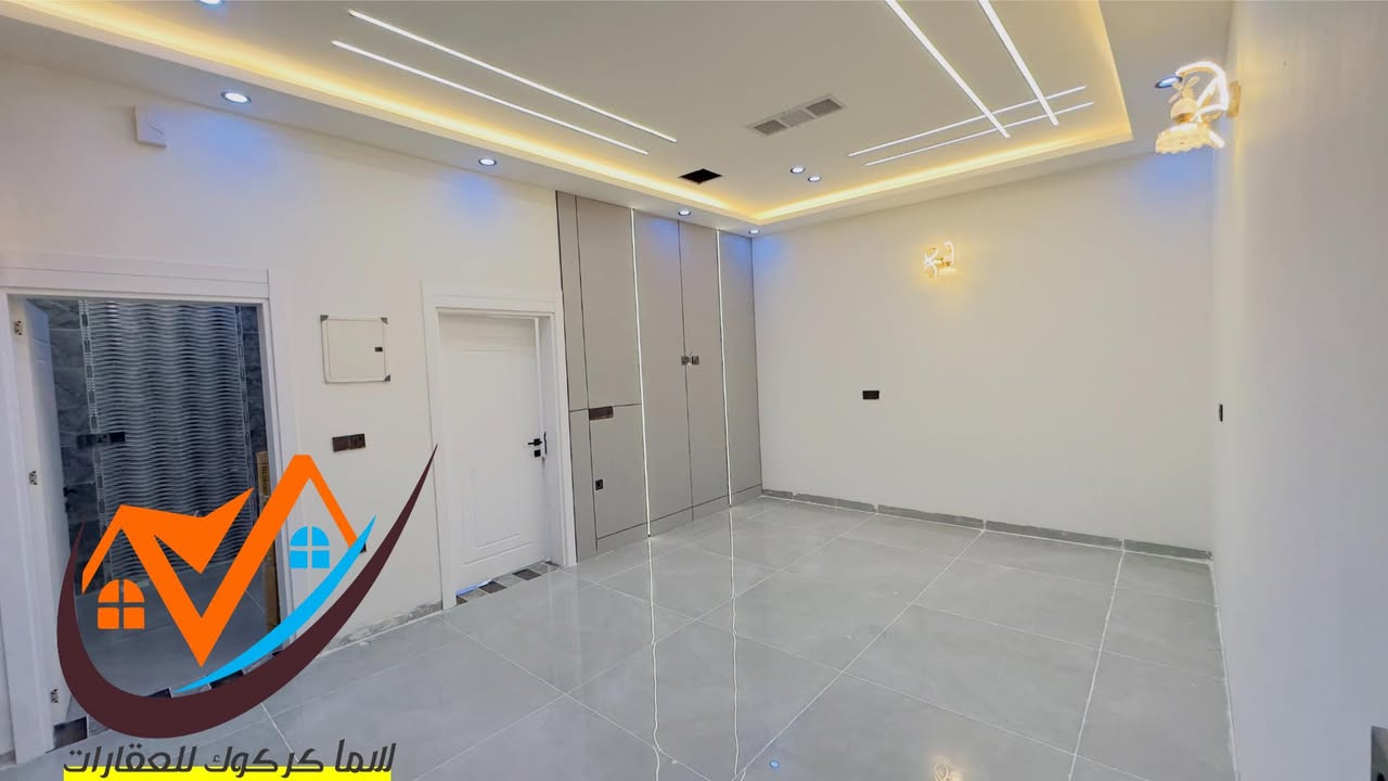 يعلن عقارات كركوك 
عن دار للبيع بناء طابقين كامل   بناء تحفه فنيه  المساحة150متــــر الواجهة 10متر طابو صرف  

طابقين 👇 يحتوي على 4غرف نوم مع هول  ومطبخ2 استقبال 2وصحيات 3وكراج سيارة  

 عنوان  كــركــوك حي الاسرى والمفقودين خلف التجاري قرب سايدين جامع المعراج ✅ 

#السعر  ***********☎️
