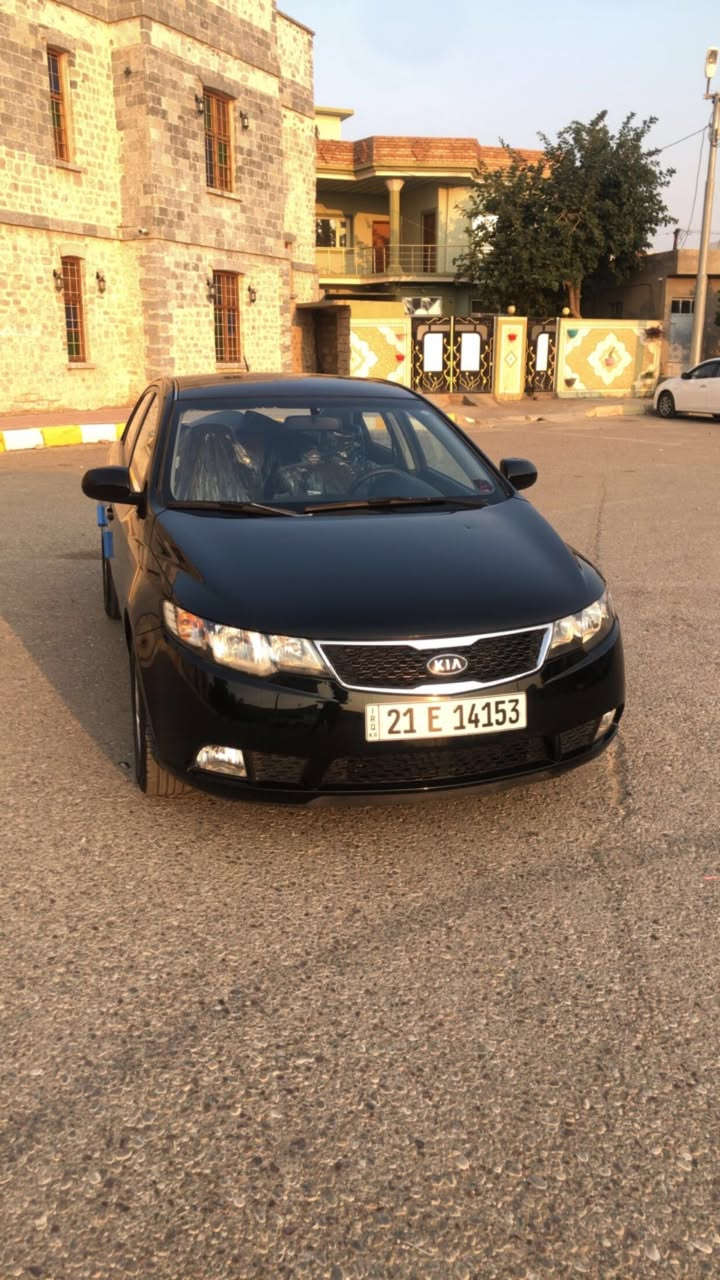 سيراتو موديل ١٣ مكفول كفال عام من كلشي بسمي سيار سنوي جديد بدون اي عيب سعر ١١٠ وبي مجال امروس اروس حسب قناع ***********
