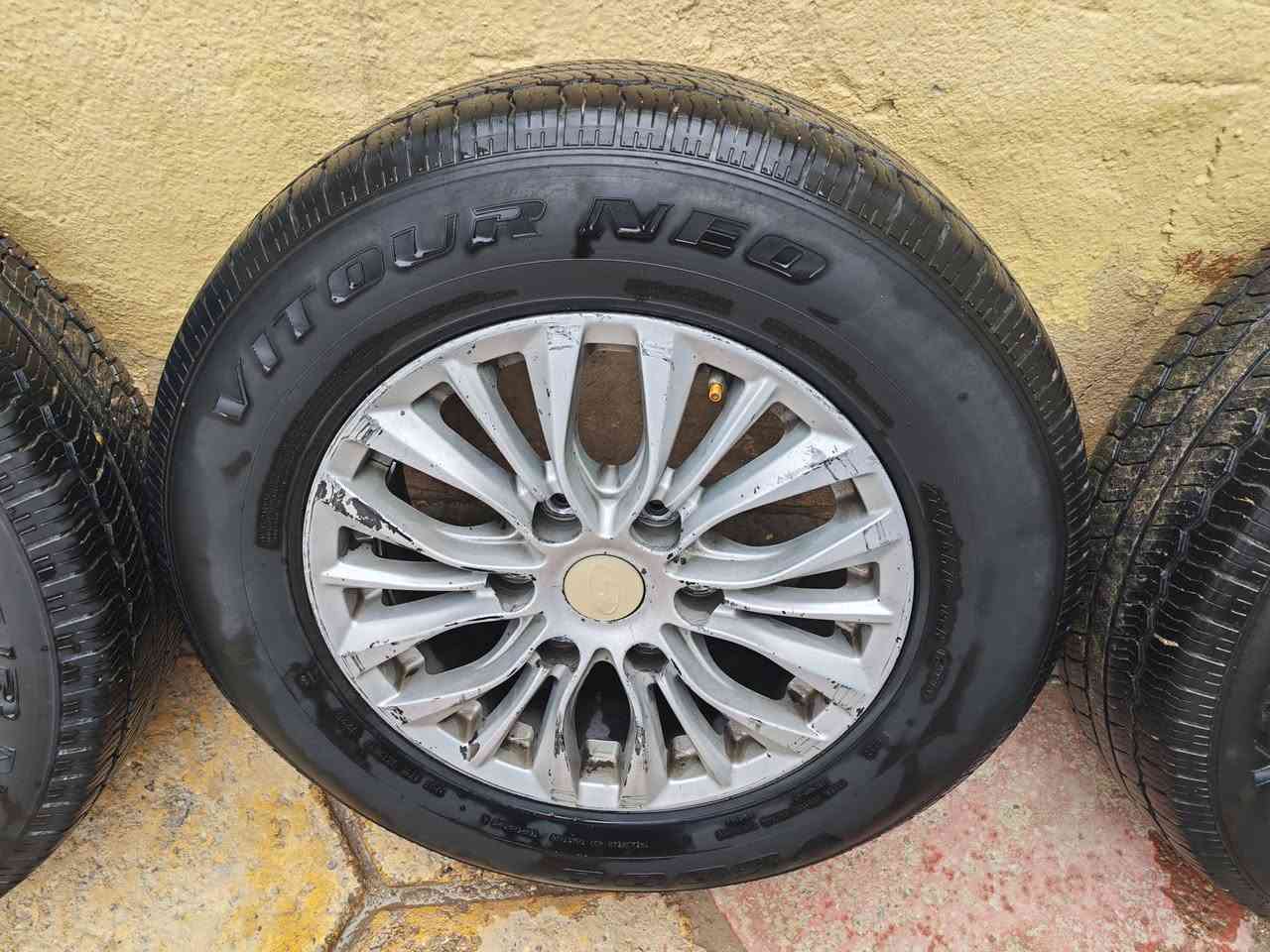 السلام عليكم للبيع ويل ستاركس كروم مع تاير نظافه 80بل الميه ويل مكفول السعر 350وبيهن مجال مكاني بابل القاسم  الاستفسار على الرقم ***********
