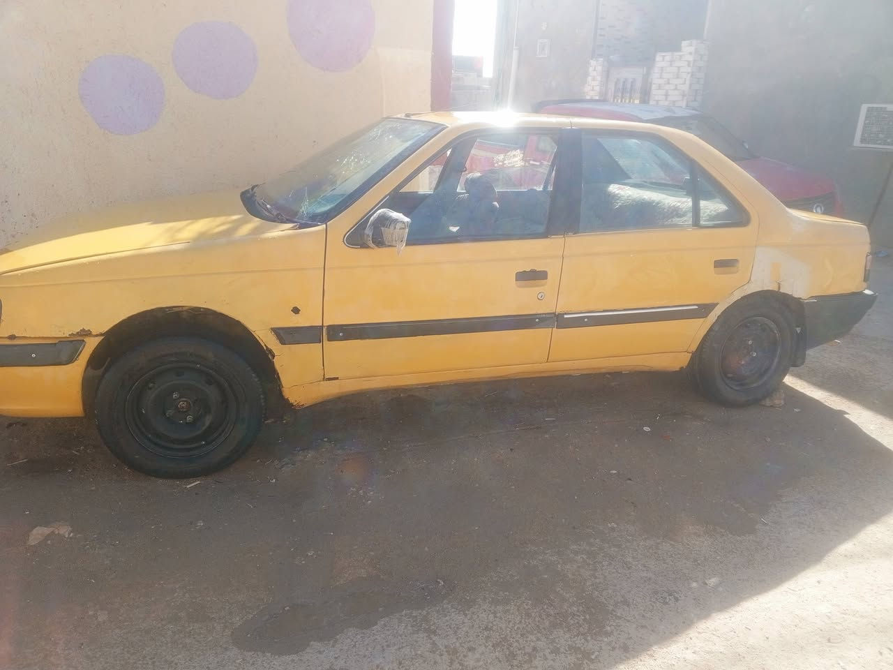 بيجو 405 موديل 10 رقم نجف راعيه ماواصله السياره كاطعه نار كير ومحرك فرنسي اب مليون قفل قفل***********
