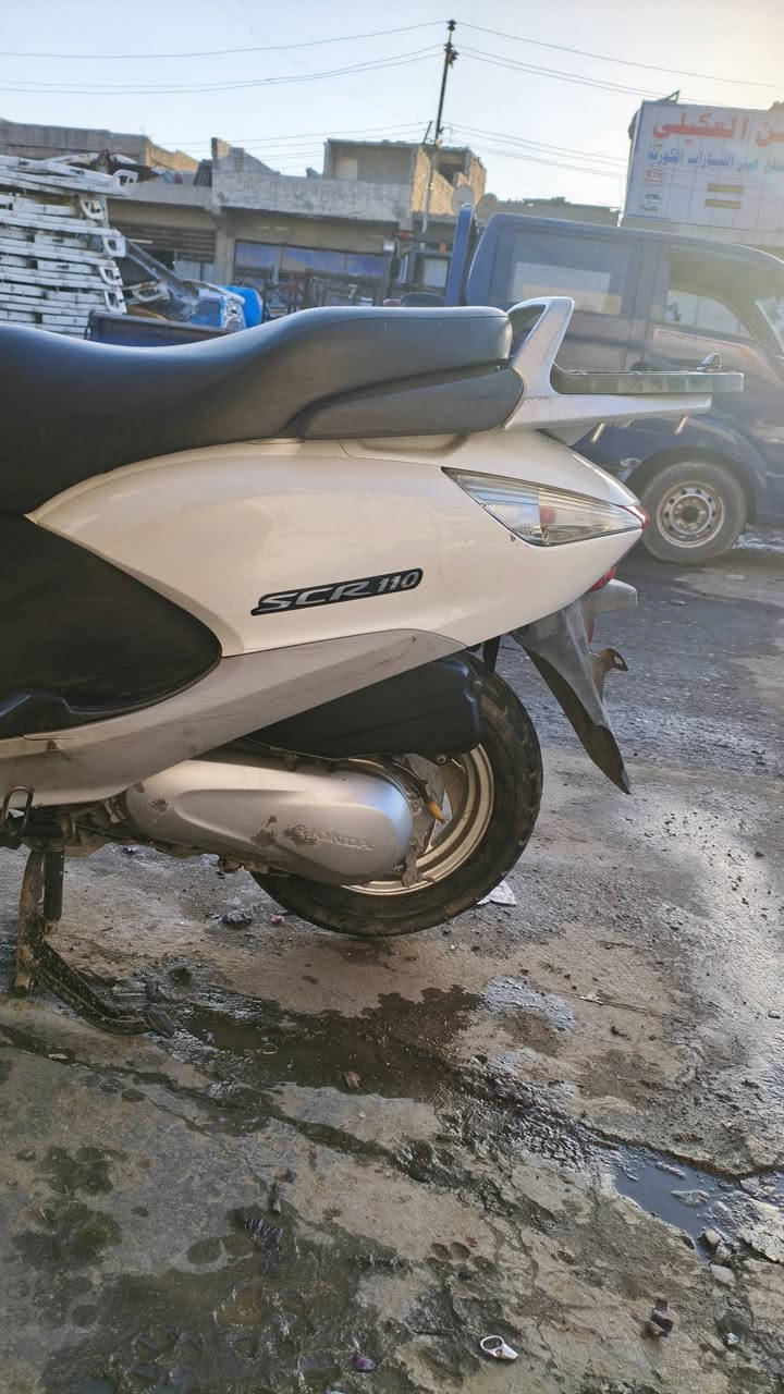 سلام عليكم دراجه سبيسي حديث120 كفاله عامه بس طخه بل كفر دراجه حلوه مال محل ما طالعه لشارع صار شهر من نازله مال حاويه مكاني كسره وعطش سعرها $مليون1000واني خادم هاذارقمي :***********
