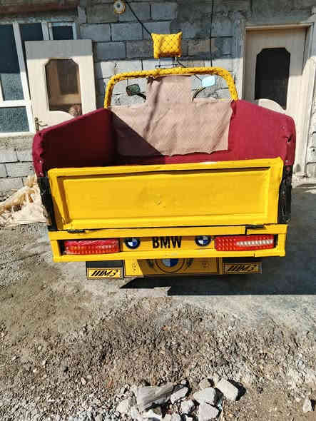 س موديل 20 بلادبه كهربئيات ڱڵـه. شغالة بدون لحيم مكينه جديده منفيس كامل 
السعر 1250 بيه مجال قليل
ديالئ لخالص
***********
