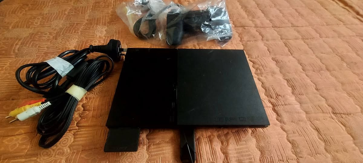 بلي ٢ ميموري وفلاش ٣٢ كيكا بي ٦٥ لعبة متنوعة مع يدا جديده وايرات كاملة
السعر ٤٠ الف ..مكاني حي السكر


**إذا كنت صاحب هذا الإعلان وتريد حذفه لأي سبب، رجاءا أرسل رسالة إلى الدعم الفني**