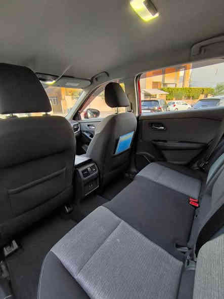 Rouge sv 2021

2 dargai sakn blad gorawa

Be naw grtin
Airbag shan 

V.4 / 2.5 be torbo
4x4

Sanawei nweya

55 hazar mile chua

Nrx/ 19800 $

0750 581 68 75 أربيل
