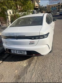 سياره بي وإي دي  ديستروي زيرو مرقم ماشيه ع كد الترقيم  2025 السعر20500...