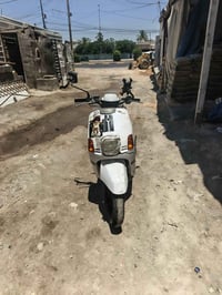 الدراجه لبيع السعر خاص عنواني بغداد حي ور سبع قصور 07744990732
