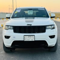 لبيع جيب لاريدو موديل 2018 اصل حادثه جاملغ وبنيد بدون ضرر داخلي  سياره...