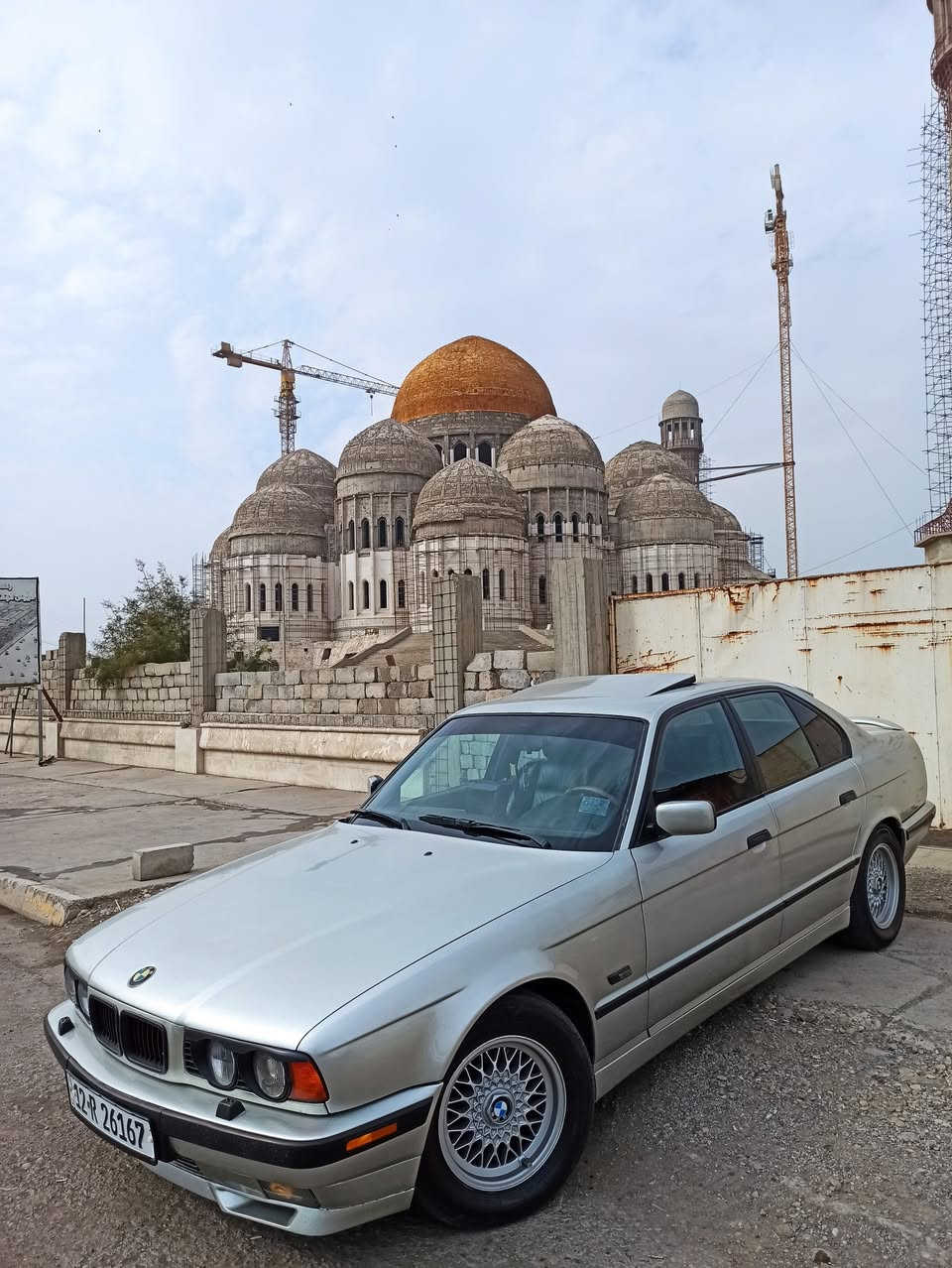 السلفريه للبيع
525i
موديل1991محدثه94
فوول موصفات 
محرك كبس دجتال
جامات كهرب سلايت برده خلفيه بلاديه تلفون بلادي دركه صقر غرفه جلد صاج
ويل خليه 15 مابيع فطر ولاكسر
شرط التحويل أي وكاله مااسوي 
دبل جكمجه درب أربك كشنات هيتر 
تبريد وتدفئه شرط
سطاب لايت البلادي شرط. 
السعر 85وبيها مجال 
مكانها موصل 
***********
