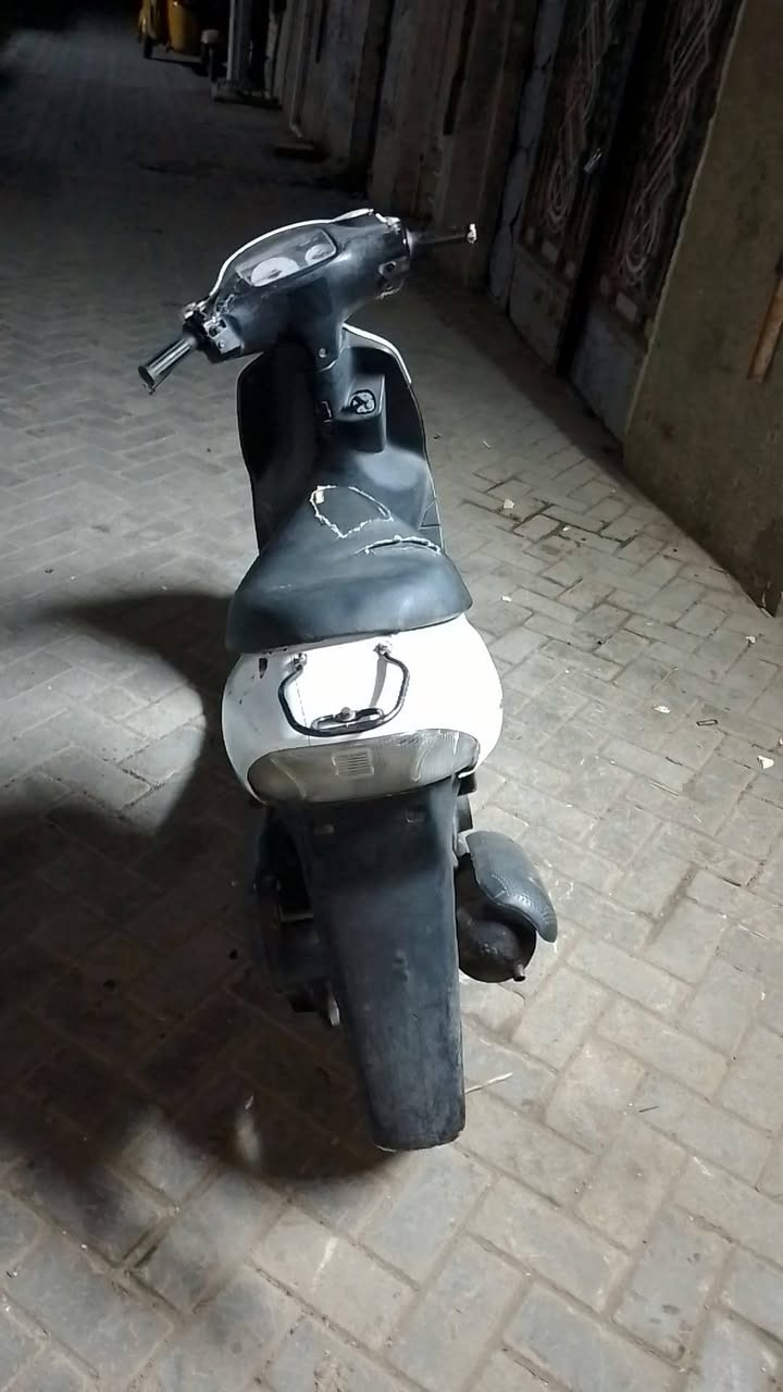 السلام عليكم ورحمه البيع شغاله مكينه مامفتوحا كهربائيات شغاله مكينه ناعما كهربائيات  شغاله مكينه ناعما اكسنت مابيها السعر 150وبيها مجال  مكاني بغداد مدينا الصدر الاستفسار ***********
