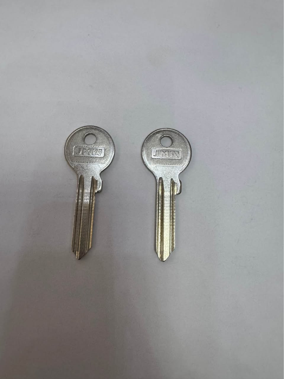 -مجموعة مفاتيح اسباني منوع شركة jma

🔑 حارث البغدادي للمفاتيح والريمونتات  ومكائن قص المفاتيح
✅ البيع بالجملة والمفرد
أسعار مناسبة وجودة مضمونة وخدمة توصيل سريعة.
للاستفسار❗️❗️وتساب
(0770451289)
العنوان ❗️❗️بغداد شارع الرشيد مقابل سوق الصفافير Colombo, Sri Lanka


**إذا كنت صاحب هذا الإعلان وتريد حذفه لأي سبب، رجاءا أرسل رسالة إلى الدعم الفني**